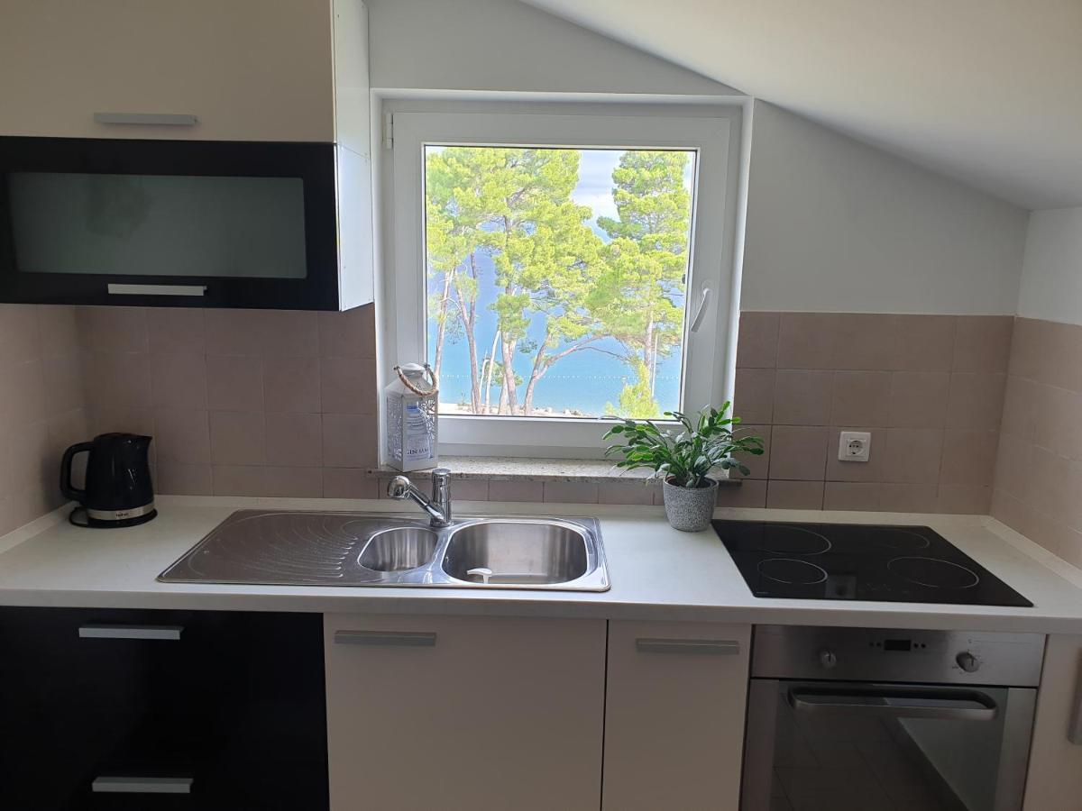Apartments Mare & Mons Deluxe Malinska Eksteriør billede