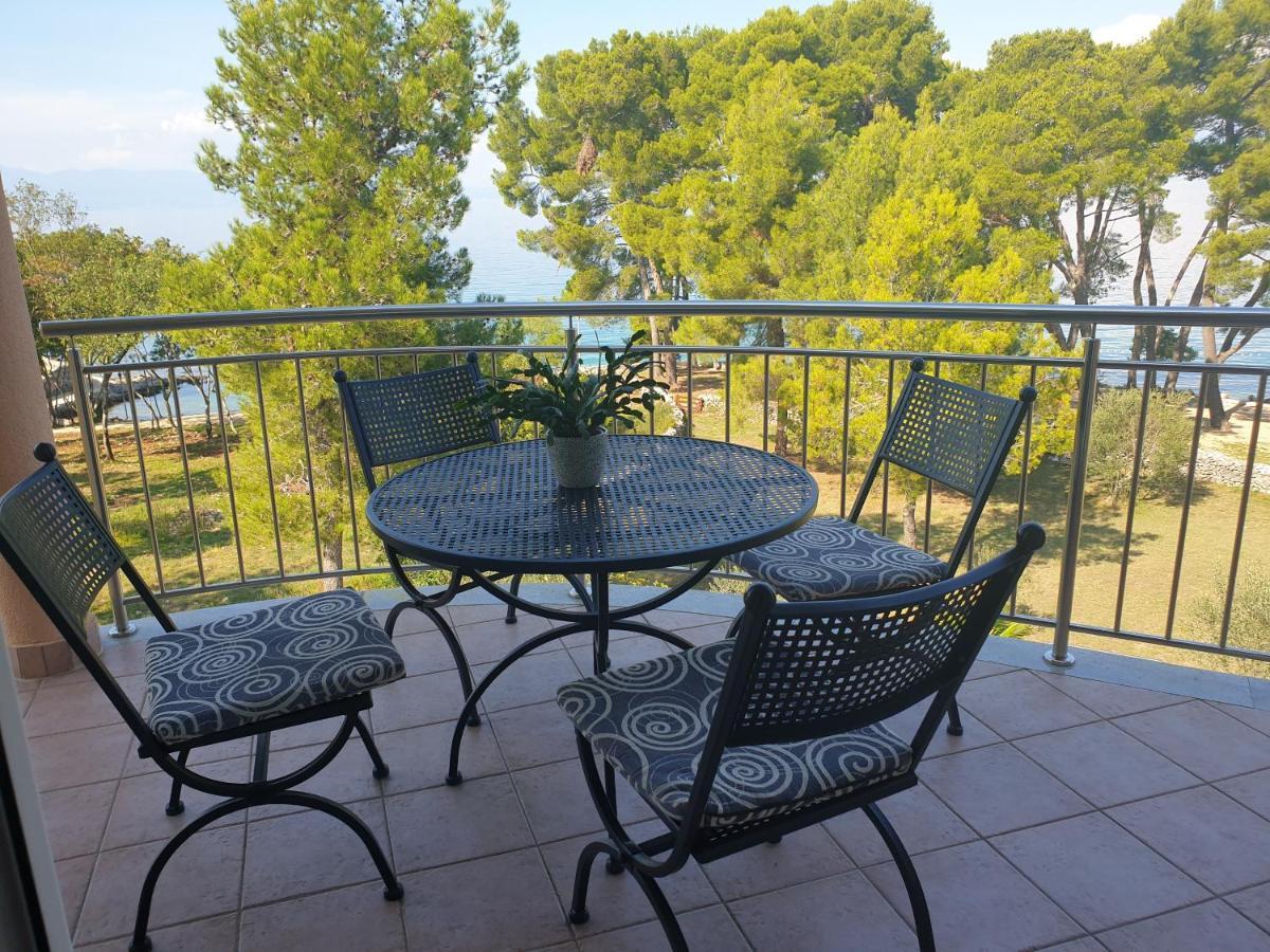 Apartments Mare & Mons Deluxe Malinska Eksteriør billede