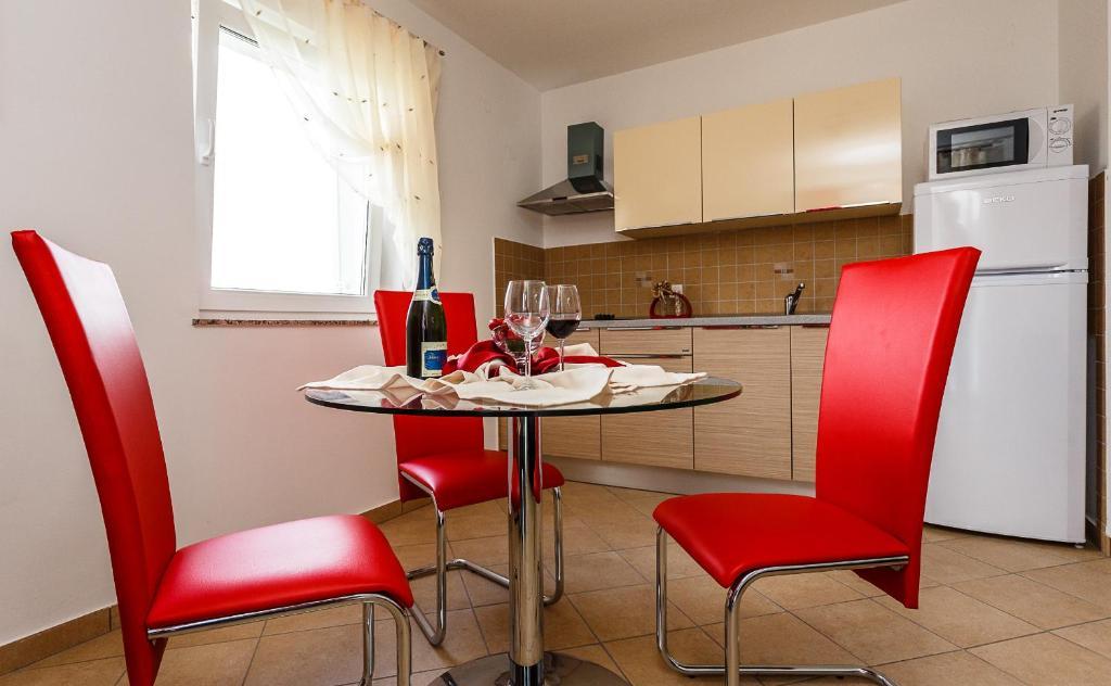 Apartments Mare & Mons Deluxe Malinska Værelse billede