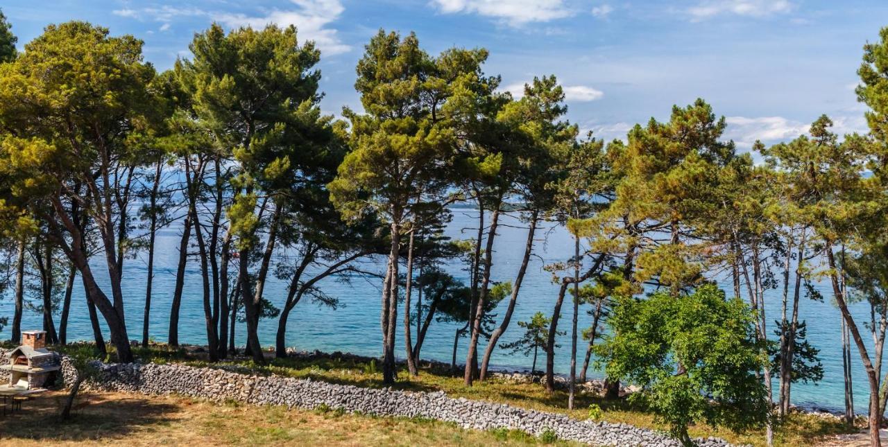 Apartments Mare & Mons Deluxe Malinska Eksteriør billede